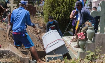 Nicaragua y El Salvador con el mayor  exceso de mortalidad