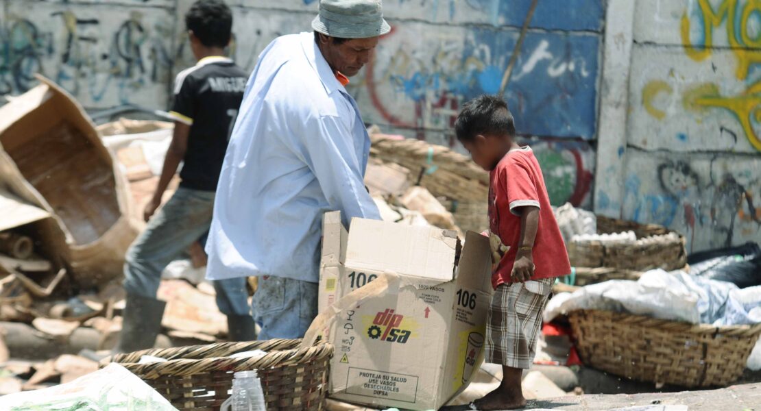 Estudio de Oxfam identifica a ganadores en la pandemia, incluso en Latinoamérica